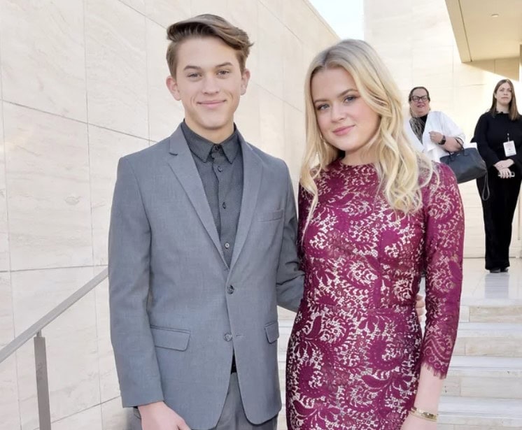 Deacon Phillippe siblings