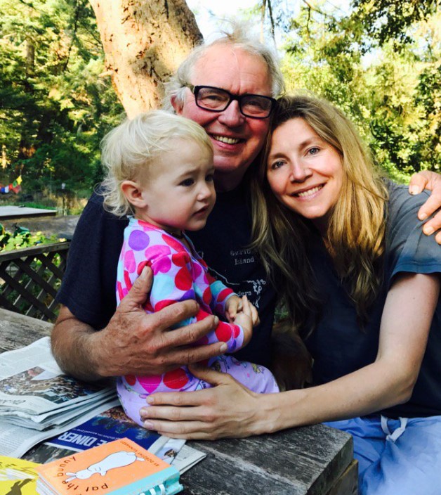 Sarah Chalke family