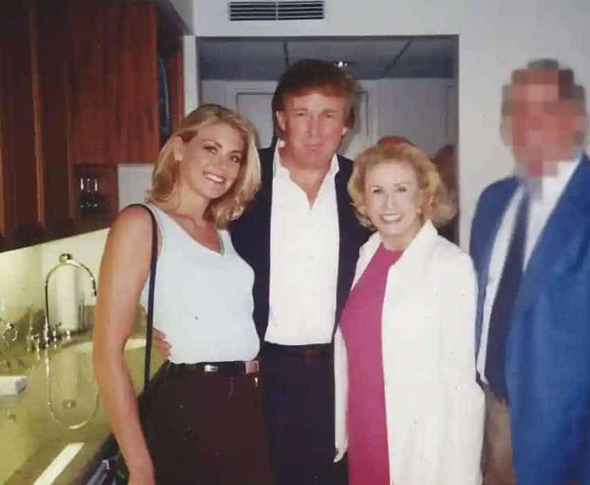 Amy Dorris Donald Trump